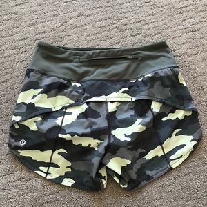 Lululemon speed up 4 inch shorts